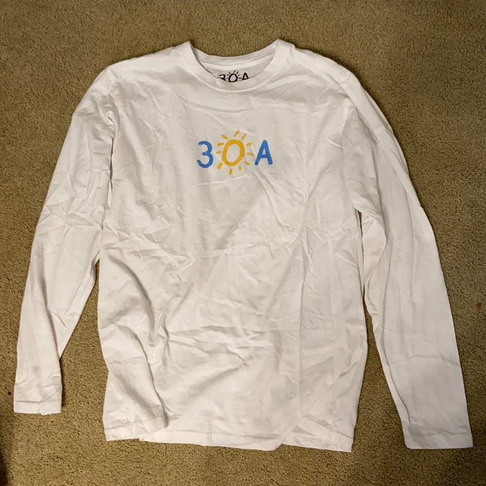 30A White Long Sleeve Shirt